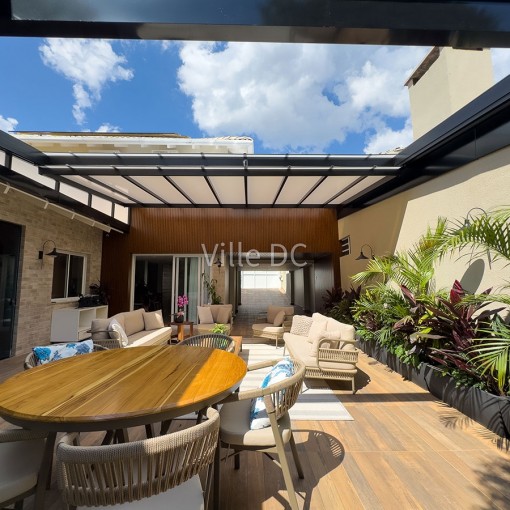 Cobertura retrátil: a solução ideal para ampliar espaços e aproveitar melhor a área externa