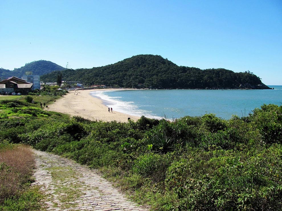 Praia da Ilhota / SC