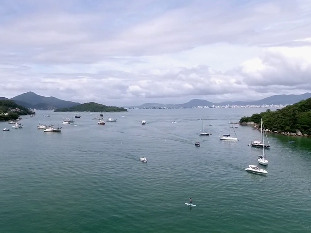 Praia do Araçá / SC