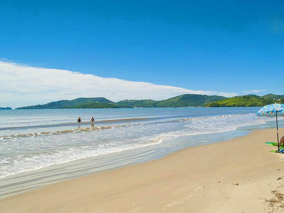 Praia do Perequê / SC