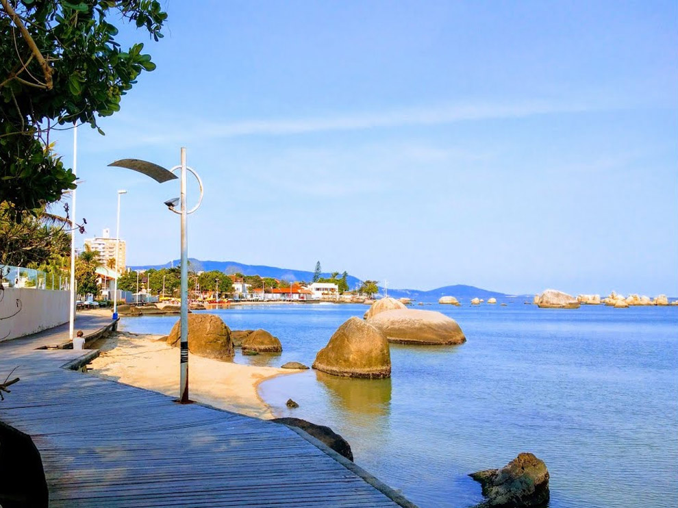 Praia das Palmeiras / SC